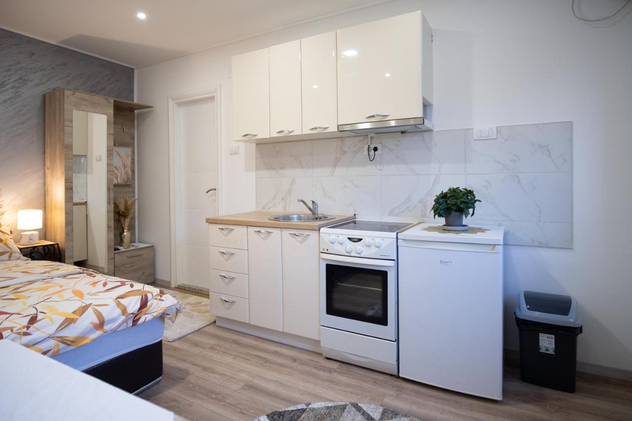 Apartments Solar טרביניה מראה חיצוני תמונה